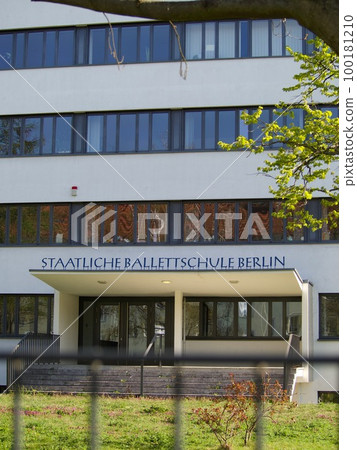 State Ballet School and School of Artistry, Berlin 100181210