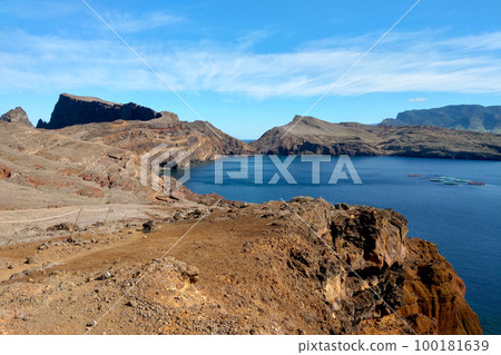 Picturesque islands for hiking in Madeira, portugal Picturesque islands for hiking in Madeira, portugal 100181639
