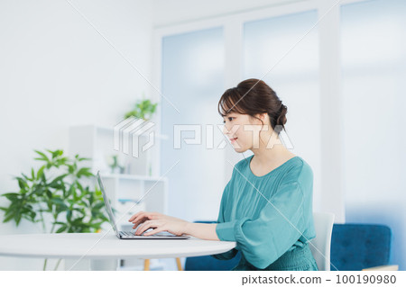 女商人 女商人 100190980