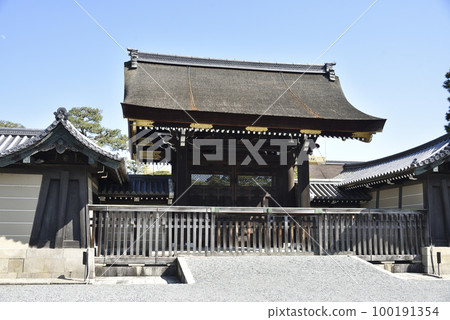 Gishumon Kyoto Imperial Palace 100191354