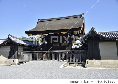 Gishumon Kyoto Imperial Palace 100191359