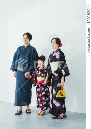 浴衣家族 100192044