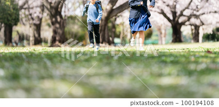 run, junior high school student, junior high student 100194108