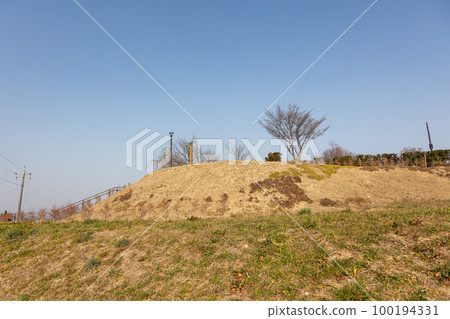 群馬縣吉岡町城山三晴公園 100194331