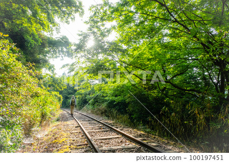 Abandoned railroad track walk Fresh green (former Japanese National Railways Kurayoshi Line) Abandoned railroad track walk Fresh green (former Japanese National Railways Kurayoshi Line) 100197451