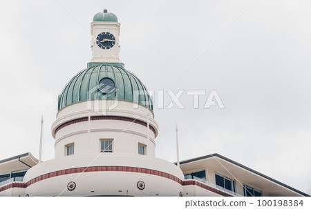 An iconic art deco landmark building in Napier town, New Zealand. 100198384
