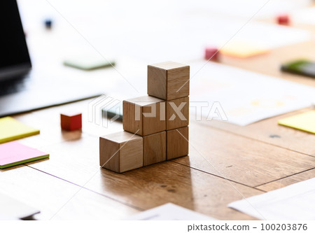 Business concept 100203876