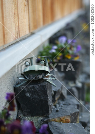 花壇小雕像 100208590