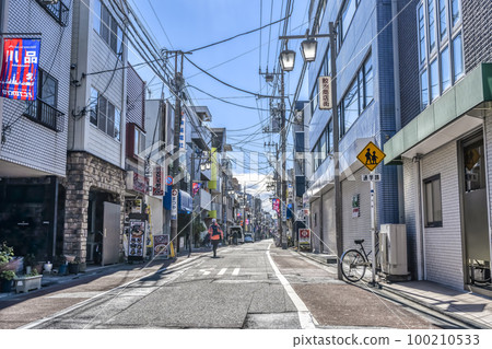 Cityscape of Shinagawa Ward, Tokyo Old Tokaido Cityscape of Shinagawa Ward, Tokyo Old Tokaido 100210533