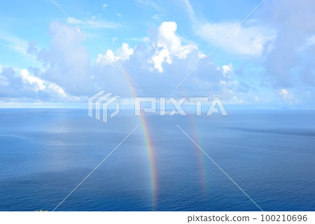 Amami Oshima Yamato Village, a mysterious rainbow over the East China Sea Amami Oshima Yamato Village, a mysterious rainbow over the East China Sea 100210696