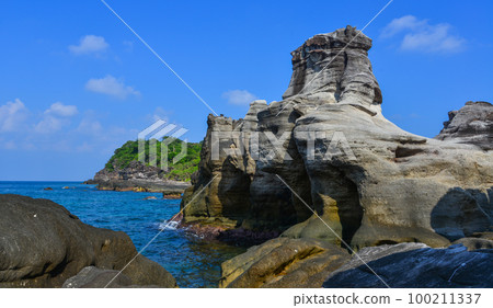 Rocks on the sea at sunny day 100211337