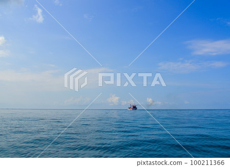 Beautiful seascape of Phu Quoc Island, Vietnam 100211366