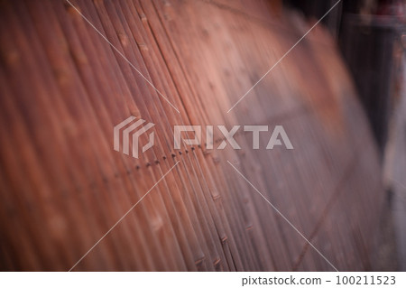 Photographing the alley of Machiya in Kyoto city 100211523