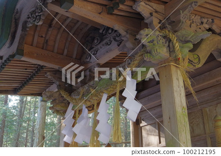 信州安曇野的賀茂神社,建於江戶時代 信州安曇野的賀茂神社,建於江戶時代 100212195
