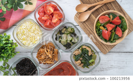 Home cooking, ready-to-eat side dishes, bento box image 100213956