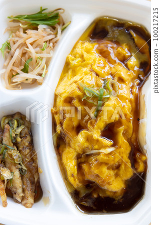 Delicious Chinese Cuisine, Crab Ball Bento Delicious Chinese Cuisine, Crab Ball Bento 100217215