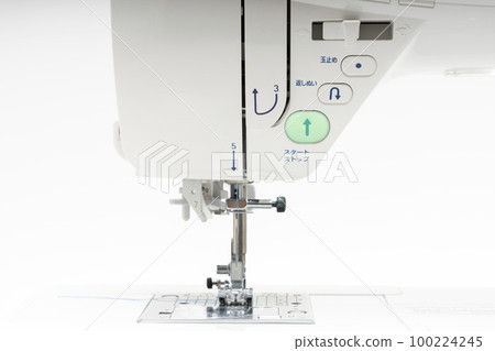 sewing machine 100224245