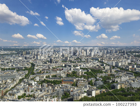 Paris skyline (cloudy summer day) , France Paris skyline (cloudy summer day) , France 100227393