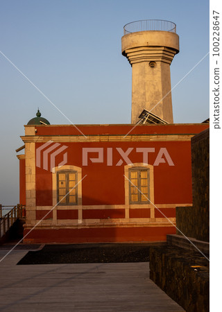 Two lighthouses in El Cotillo, Fuerteventura 100228647