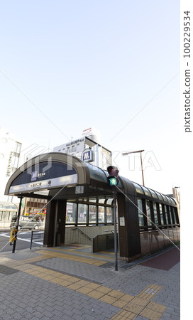 Exit 2 of Abiko Station on the Osaka Metro Midosuji Line 100229534
