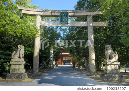 Ehime Omishima Oyamazumi Shrine Second Torii Ehime Omishima Oyamazumi Shrine Second Torii 100238207