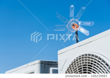 空調屋頂室外機和風車的烏鴉措施 100239981