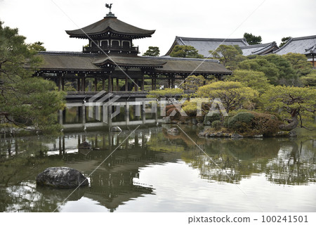 太平閣（橋殿） 東新念平安神宮 100241501