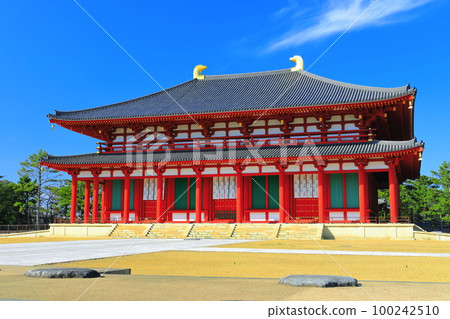 [奈良縣]晴天的興福寺（中近堂） 100242510