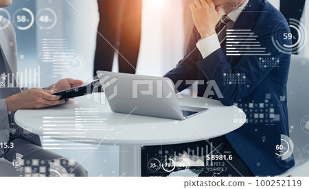 Meeting people and statistics 100252119