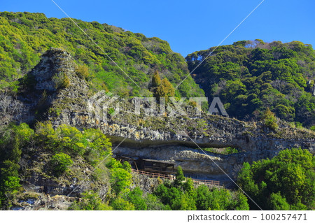[Oita Prefecture] Furu Rakan scenery in fine weather (Yabakei Gorge) 100257471
