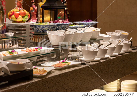 自助餐 自助餐 100259577