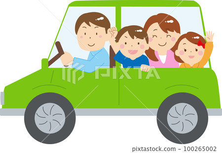 family of four in a car 100265002