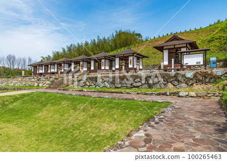 Oda Public Park, Kanra Town, Gunma Prefecture, the grave of the 7th head of the Oda family 100265463