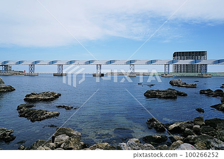 east sea beach scenery 100266252