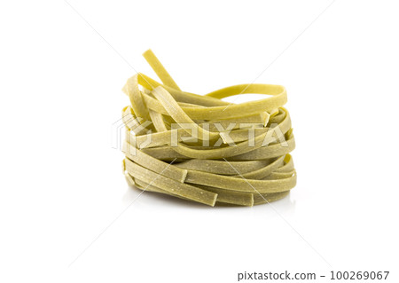 dry green nest pasta dry green nest pasta 100269067