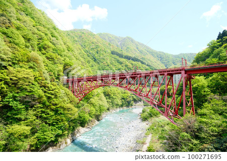 Kurobe Gorge Railway_Shinyamahiko Bridge 5 Kurobe Gorge Railway_Shinyamahiko Bridge 5 100271695