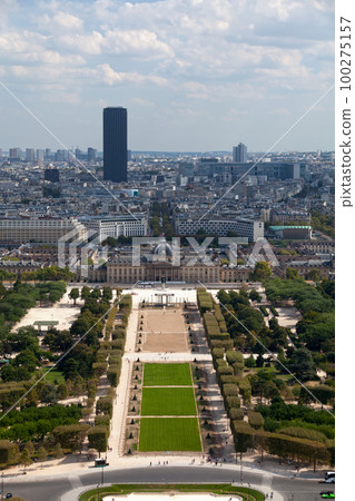 Aerial view of the Champ de Mars in Paris Aerial view of the Champ de Mars in Paris 100275157