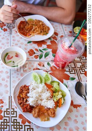 Delicious Thai Cuisine Delicious Thai Cuisine 100277232