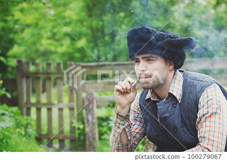 lumberjack in the hat 100279067