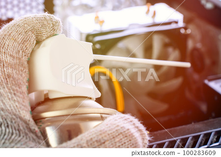 service PC, cleaning from dust inside the computer 100283609