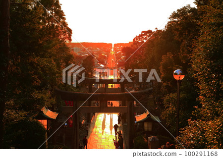[福岡縣]宮地岳神社夕陽祭（光之道）絕景日 100291168