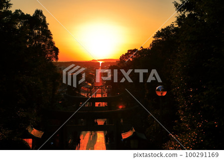 [福岡縣]宮地岳神社夕陽祭（光之道）絕景日 100291169