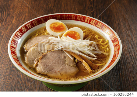 Delicious ramen Delicious ramen 100293244