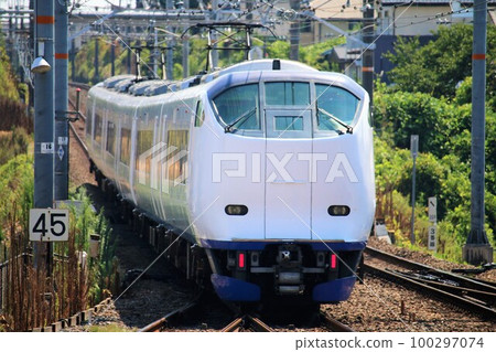 [JR West Japan] Series 281 "Haruka" (Hanwa Line: Kumatori Station) 100297074