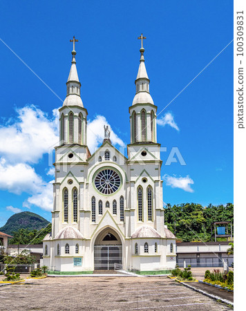 Church of Sant'Ana, Igreja Matriz Sant'Ana in the city of Apiuna in Santa Catarina, Brazil 100309831