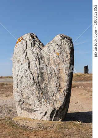 Menhir Beg Er Goalennec, Quiberon, Brittany, France 100312852