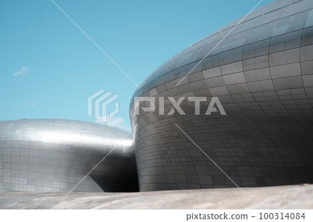 Seoul_Korea_Dongdaemun 100314084