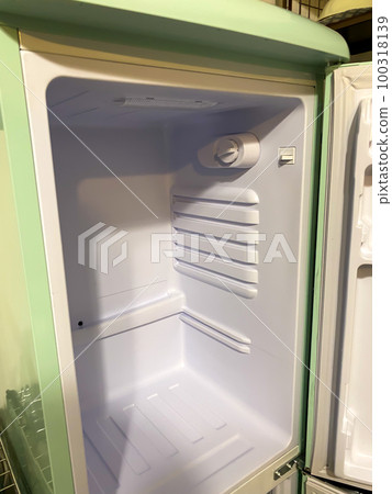 refrigerator refrigerator 100318139