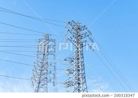 Transmission lines, an important social infrastructure (image of electric power) 100318347