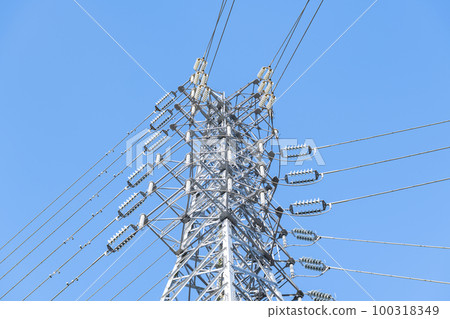 Transmission lines, an important social infrastructure (image of electric power) 100318349